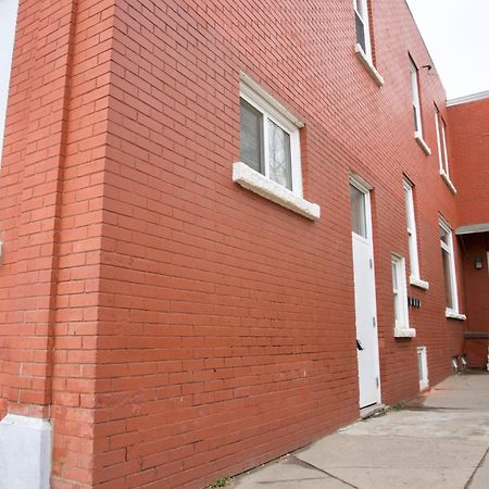 New Stunning Large Gorgeous Space Downtown Parking Coffee Apartamento Moose Jaw Exterior foto